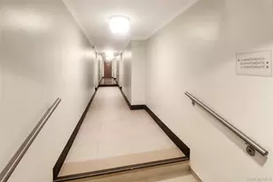 1300 Midland Ave, Yonkers, NY 10704 - Photo 26