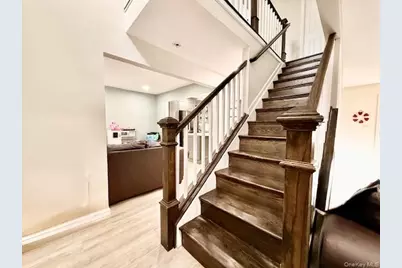 116 Robinwood Drive, Shirley, NY 11967 - Photo 8