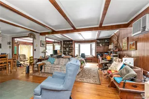 27 Deepdale Pkwy, Roslyn Heights, NY 11577 - Photo 10