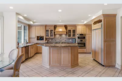 19 Cobblestone Court, Centerport, NY 11721 - Photo 20