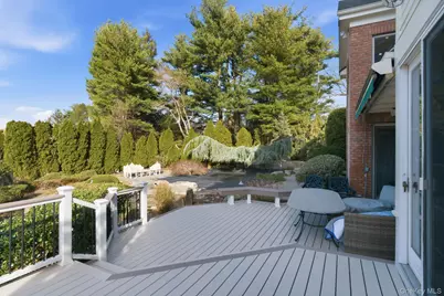 19 Cobblestone Court, Centerport, NY 11721 - Photo 36