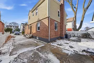 118-27 201st St, Saint Albans, NY 11412 - Photo 34