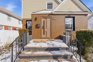 118-27 201st St, Saint Albans, NY 11412 - Photo 32