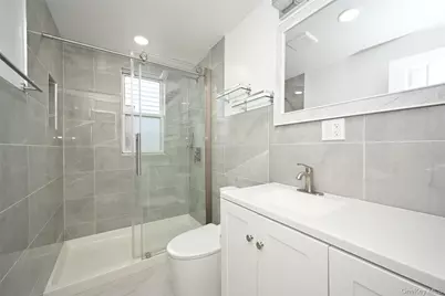 10315 124th Street, Richmond Hill, NY 11419 - Photo 16