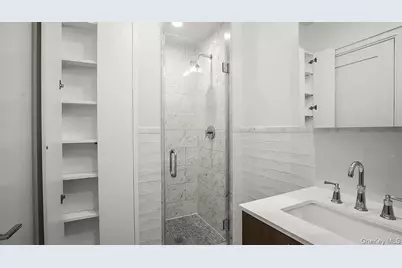 167 Russell Street #2L, Brooklyn, NY 11222 - Photo 8