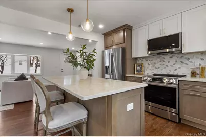 331 Alta Vista Drive, Yonkers, NY 10710 - Photo 10