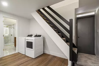 331 Alta Vista Drive, Yonkers, NY 10710 - Photo 20