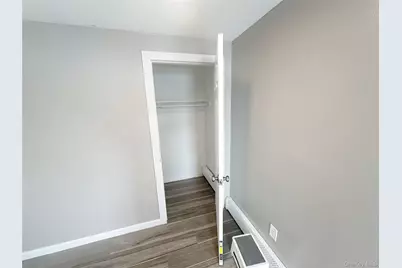 15 Mida Court #2A, West Babylon, NY 11704 - Photo 8