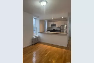 36-05 Vernon Boulevard, Long Island City, NY 11106 - Photo 10