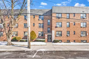 22-35 75th St, East Elmhurst, NY 11370 - Photo 14