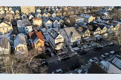 10439 115th Street, Richmond Hill, NY 11419 - Photo 38