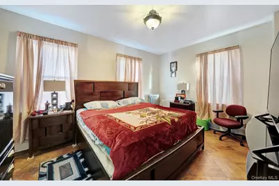 10439 115th Street, Richmond Hill, NY 11419 - Photo 20