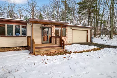 1073 Indian Springs Road, Pine Bush, NY 12566 - Photo 4