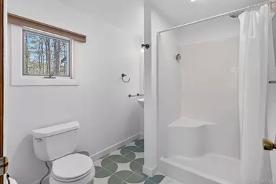 1073 Indian Springs Road, Pine Bush, NY 12566 - Photo 16
