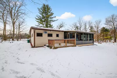 1073 Indian Springs Road, Pine Bush, NY 12566 - Photo 30