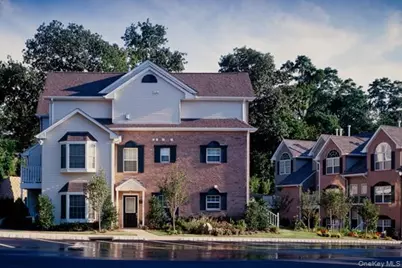 19 Pinnacle Drive #19, Port Jefferson, NY 11777 - Photo 2