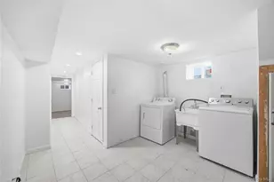 134-10 Farmers Blvd, Jamaica, NY 11434 - Photo 42