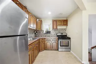 134-10 Farmers Blvd, Jamaica, NY 11434 - Photo 20