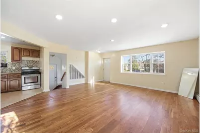 13410 Farmers Boulevard, Jamaica, NY 11434 - Photo 16