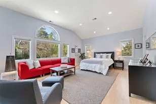 110 Round Hill Rd, Scarsdale, NY 10583 - Photo 26