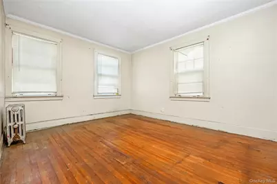24018 144th Avenue, Rosedale, NY 11422 - Photo 16