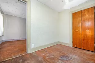 240-18 144th Ave, Rosedale, NY 11422 - Photo 10