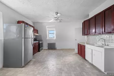 1524 124 Street, College Point, NY 11356 - Photo 14