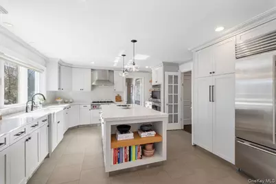 9 Thomas Lane, Scarsdale, NY 10583 - Photo 10