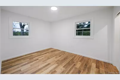 6 Connetquot Drive, Oakdale, NY 11769 - Photo 34