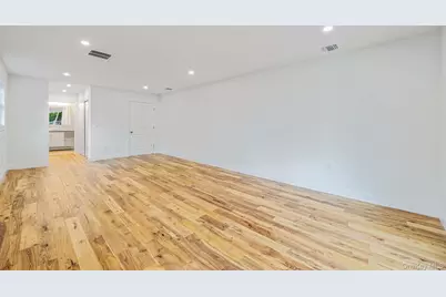 6 Connetquot Drive, Oakdale, NY 11769 - Photo 28