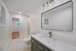 6 Connetquot Dr, Oakdale, NY 11769 - Photo 36