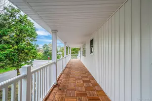 6 Connetquot Dr, Oakdale, NY 11769 - Photo 30