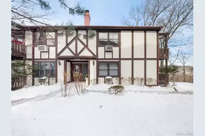 552 Sierra Vista Lane, Valley Cottage, NY 10989 - Photo 2