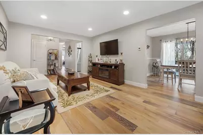 552 Sierra Vista Lane, Valley Cottage, NY 10989 - Photo 12