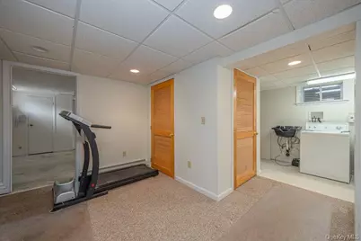 109 Gatto Lane, Pearl River, NY 10965 - Photo 16