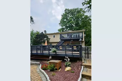 135 Standish Drive, Pearl River, NY 10965 - Photo 18