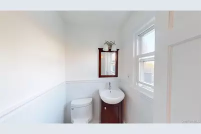 135 Standish Drive, Pearl River, NY 10965 - Photo 10