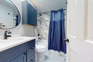 135 Standish Dr, Pearl River, NY 10965 - Photo 8