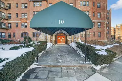 10 Nosband Avenue #6M, White Plains, NY 10605 - Photo 1