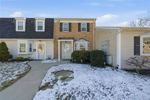 170 Harbor S, Amityville, NY 11701 - Photo 2