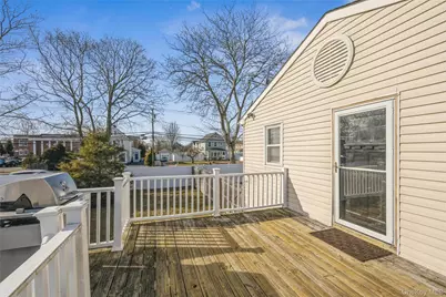 2 Udalia Road, West Islip, NY 11795 - Photo 38