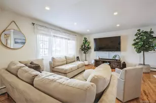 2 Udalia Rd, West Islip, NY 11795 - Photo 4