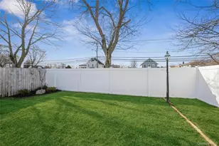 2 Udalia Rd, West Islip, NY 11795 - Photo 34