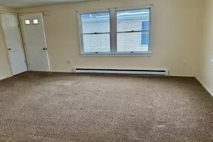 42 Village Cir S, Manorville, NY 11949 - Photo 8