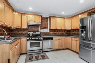 188 Woodworth Ave, Yonkers, NY 10701 - Photo 8