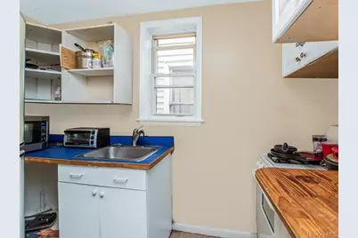 188 Woodworth Avenue, Yonkers, NY 10701 - Photo 12