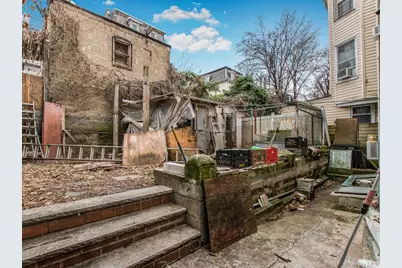 188 Woodworth Avenue, Yonkers, NY 10701 - Photo 20