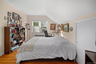 524 Livingston Street, Westbury, NY 11590 - Photo 20