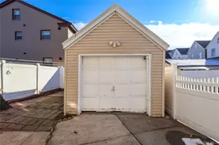 116-14 111th Ave, Ozone Park, NY 11420 - Photo 14