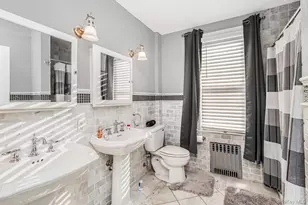 32 Glover Ave, Yonkers, NY 10704 - Photo 14